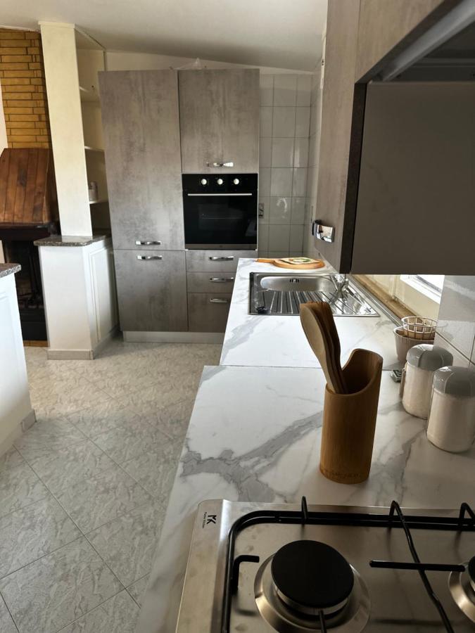 Fiumicino Airport 3 Giade Apartment Focene ภายนอก รูปภาพ